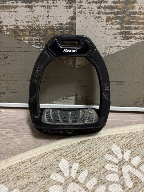 &Eacute;triers safe-on  flex-on