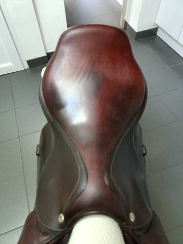 Selle CWD de 2017.  Si&egrave;ge en 17,5"