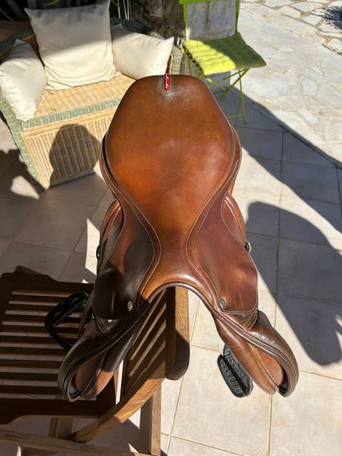 SELLE EQUIPE EK-26 ECARBON