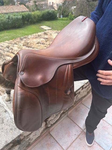 SELLE EQUIPE EK-26 ECARBON