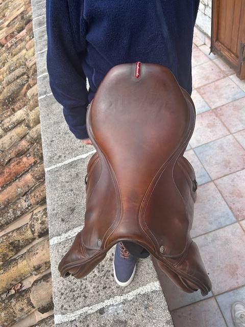 SELLE EQUIPE EK-26 ECARBON