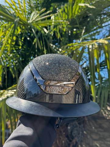 Bombe kask Carbon Shine Black