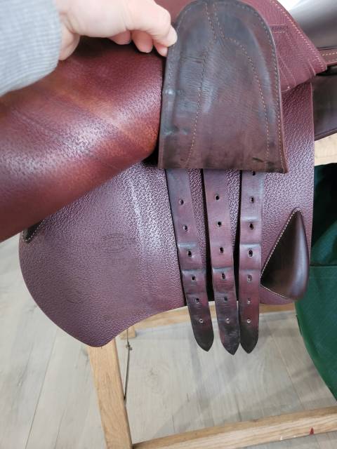 Selle devoucoux BIARRITZ LAB 2A 17 pouces