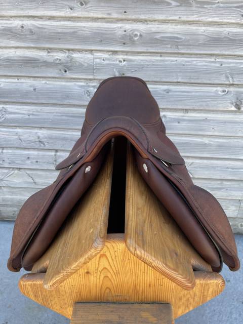 Selle d’obstacle cwd