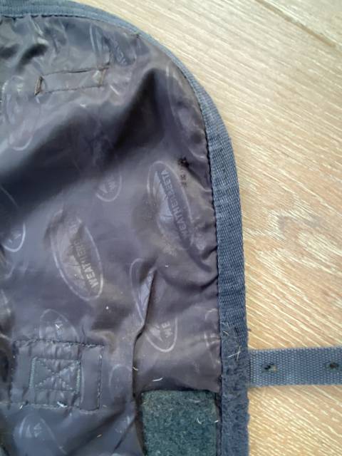 Couverture Weatherbeeta 1200D medium lite 100gr 150cm 