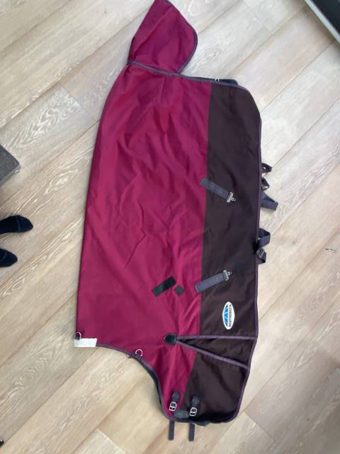 Couverture Weatherbeeta 1200D medium lite 100gr 150cm 