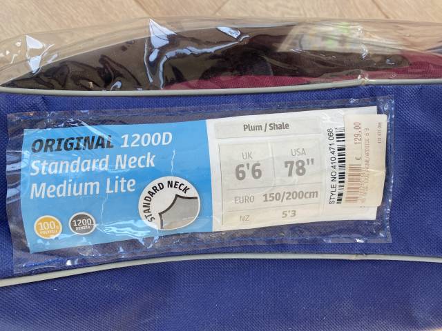 Couverture Weatherbeeta 1200D medium lite 100gr 150cm 