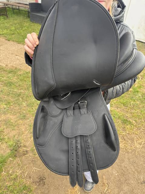  SELLE 17,5 Arcade interchangeable D&eacute;cathlon