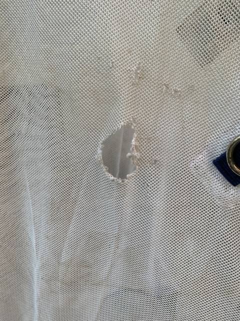 Couverture anti-mouche 