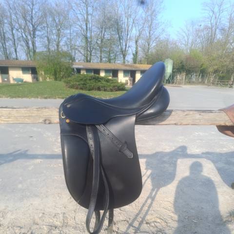 Selle de dressage Henri de rivel 
