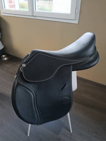 Selle 15,5 noire
