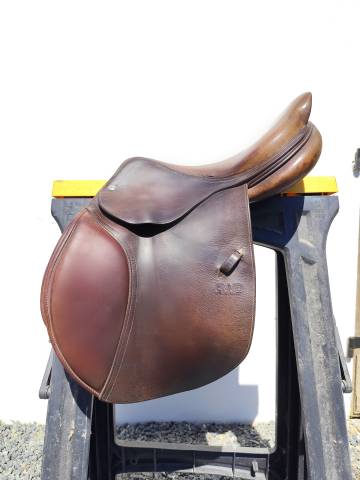 Selle CWD 16,5 pouces 