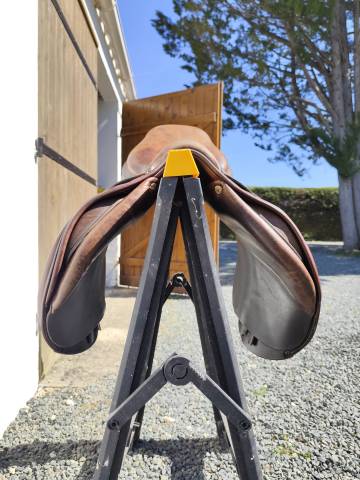 Selle CWD 16,5 pouces 