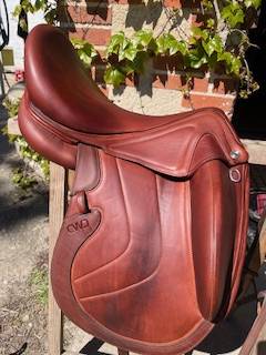 Selle Dressage CWD - 18' - 2024