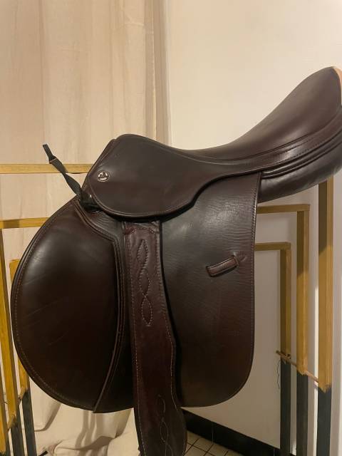 SELLE PRESTIGE PARIS