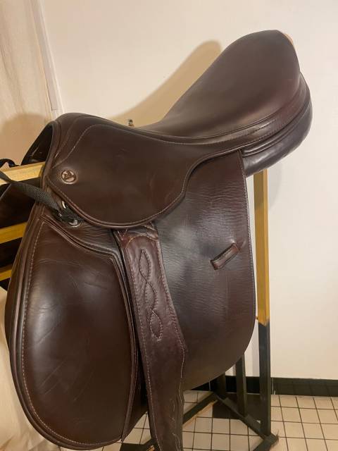 SELLE PRESTIGE PARIS