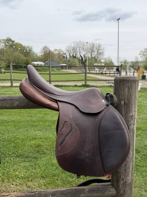 Selle Antares &eacute;volution 