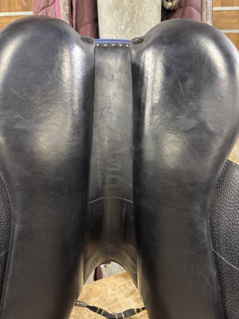 Selle devoucoux chiberta O 17pouces 