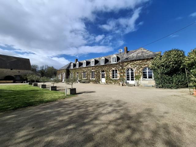 Propriété d'exception avec domaine équestre  à 20 minut