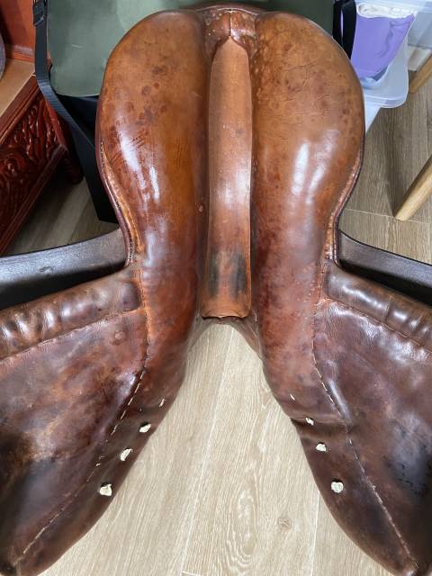 Selle Stubben 18 Pouce