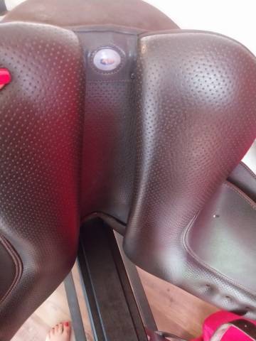 Selle wintec dressage contourbloc 17,5 cair.