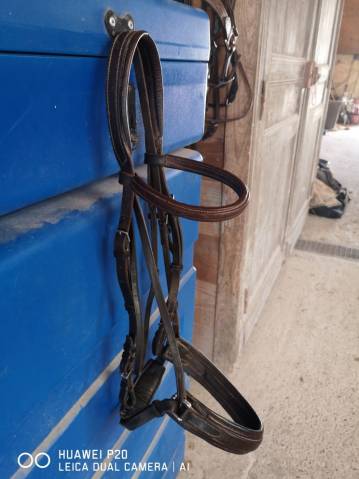 1600&euro; Selle dressage 17,5 marque SCB localite 64/40