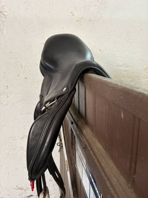 Selle devoucoux chiberta noire 17,5