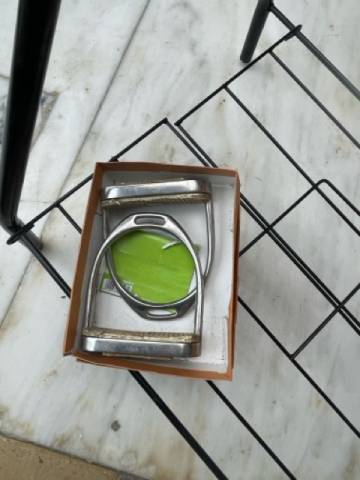 Selle mixte "nez coup&eacute;"