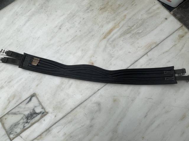 Selle mixte "nez coup&eacute;"