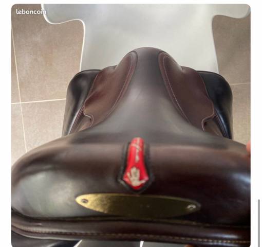 Selle CSO &Eacute;quipe EK27 taille 18