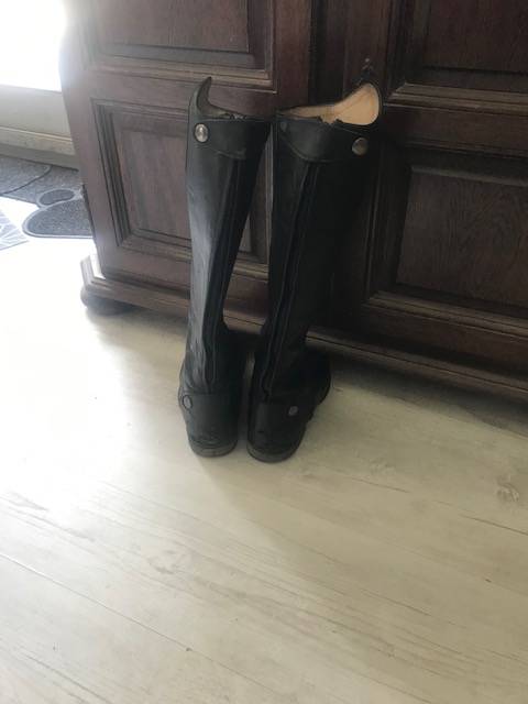 VEND BOTTES Carvalho