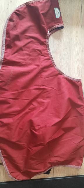 Couvre‑rein cheval Equith&egrave;me 140 cm &ndash; tr&egrave;s bon &eacute;tat