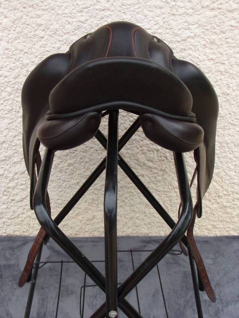 Selle Dressage Childeric 17'5