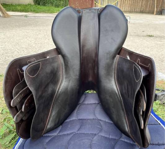 Selle rebelle R10 en 17,5