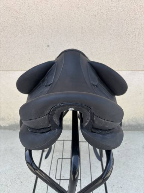 &Agrave; vendre Selle de dressage Devoucoux Harmonie