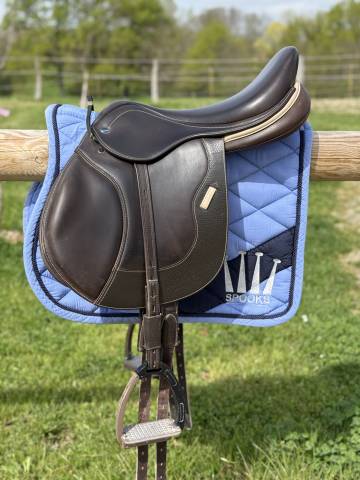 Tapis Spooks bleu ciel taille cheval coupe mixte 