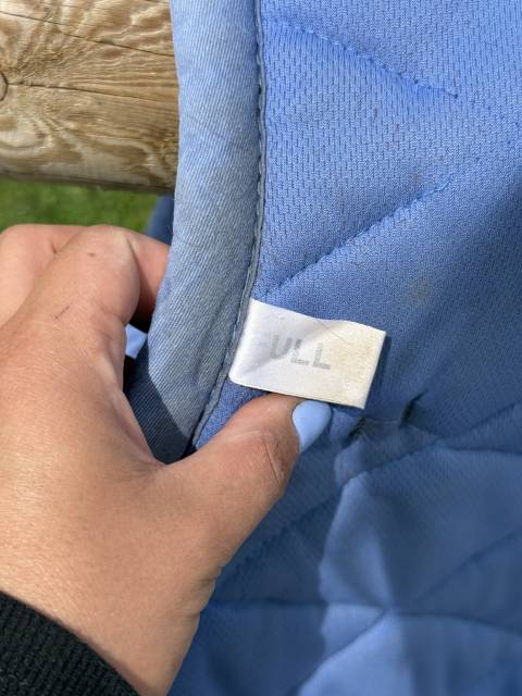 Tapis Spooks bleu ciel taille cheval coupe mixte 