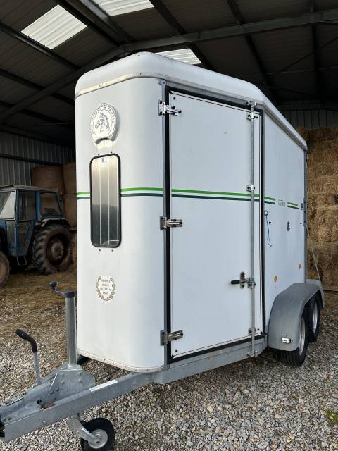 Location van fautras