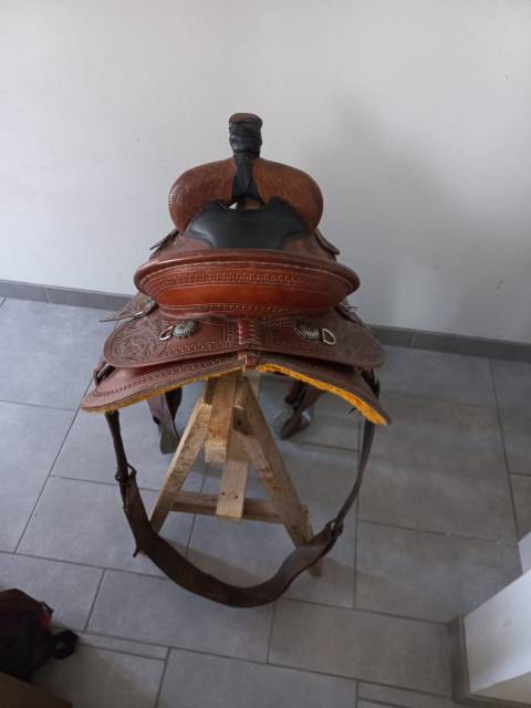 Selle western  + tapis + lasso