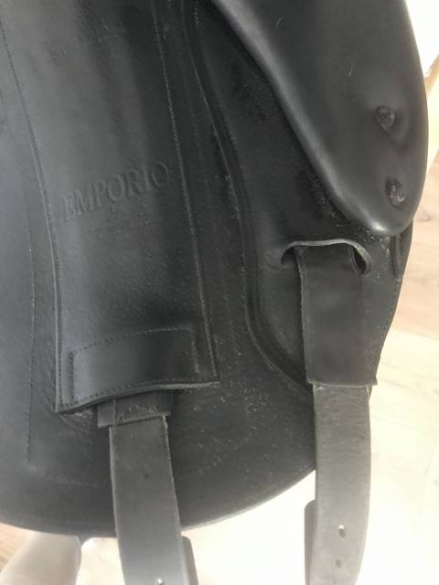 Selle de dressage Equipe Emporio 17,5