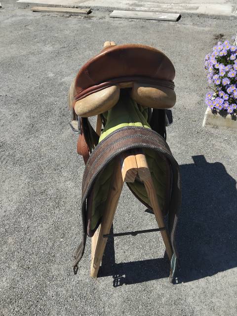 Vends selle cuir
