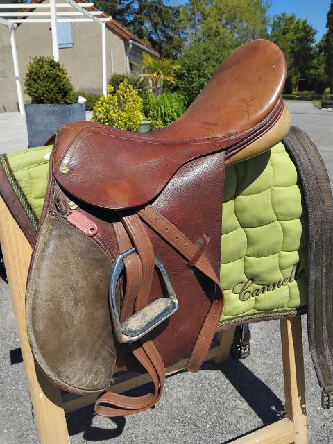 Vends selle cuir