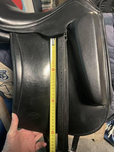 SELLE DRESSAGE AULION NOIRE OCCASION