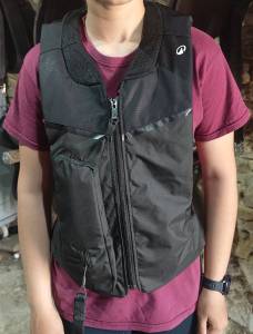 Airbag Decathlon taille XS 12/13 ans 