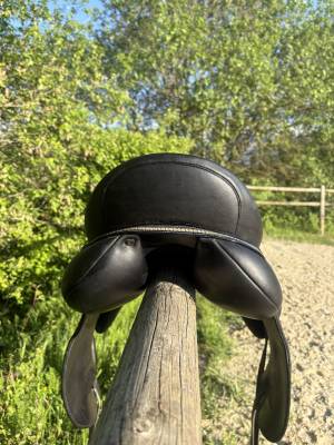 Selle dressage 17,5