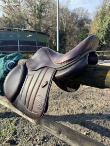 Selle forestier S&eacute;oul demie creuse 16,5 2022 
