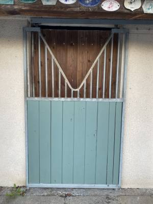 Porte de boxe colle de cygne 