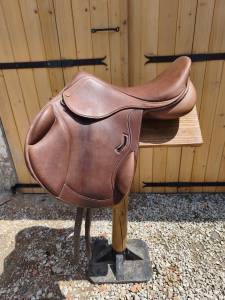 Selle &Eacute;ric thomas monoquartier 17'5