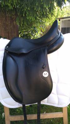 Selle Dressage MEYER  Monoquartier 17&ldquo;