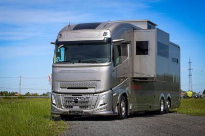 NEUF Volvo AERO 500 Interhorse